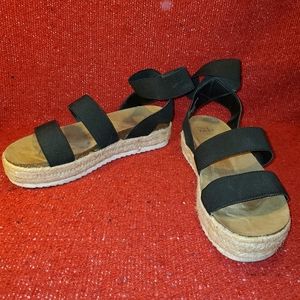 Time and Tru black elastic platform espadrille sandal size 9